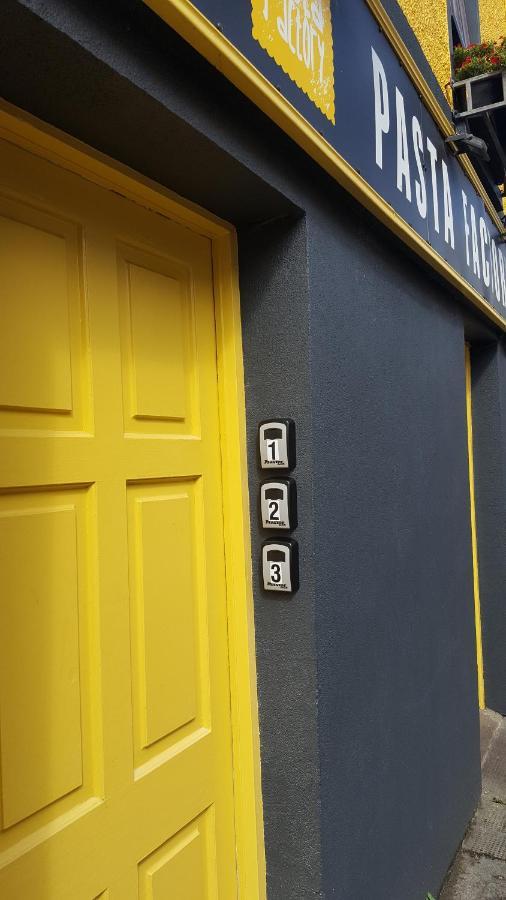 Pasta Factory Guest Rooms Galway Exteriér fotografie